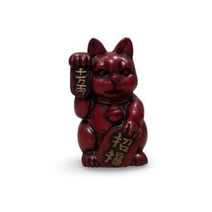 VTG Maneki Neko Red Resin Japanese Tradition 4" Beckoning Lucky Cat Right Hand